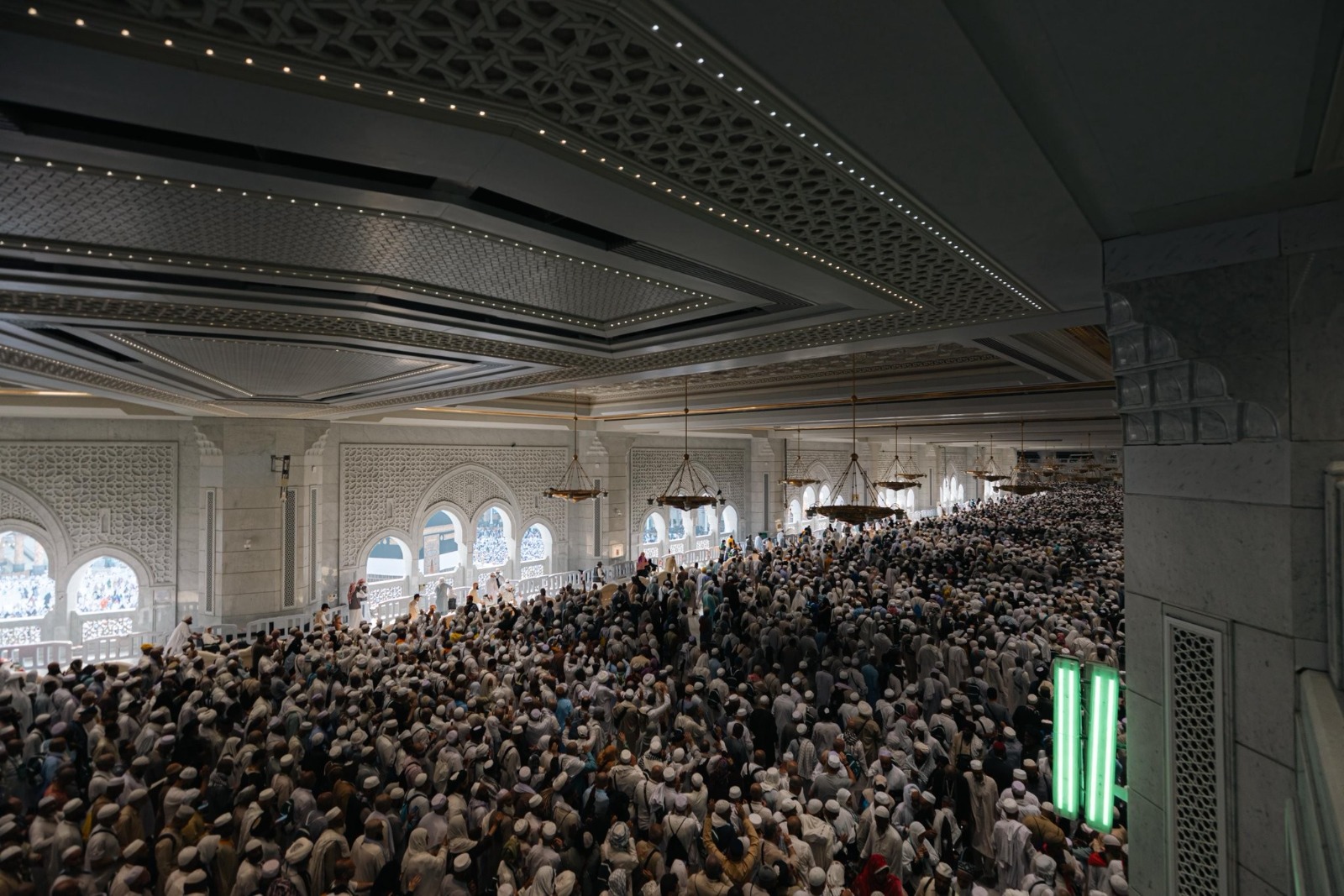 Hajj 2026 Begins: Pilgrims Head To Tent City Mina As Over 1.5 Million Arrive In Makkah