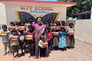 Nara Bhuvaneshwari School Visit