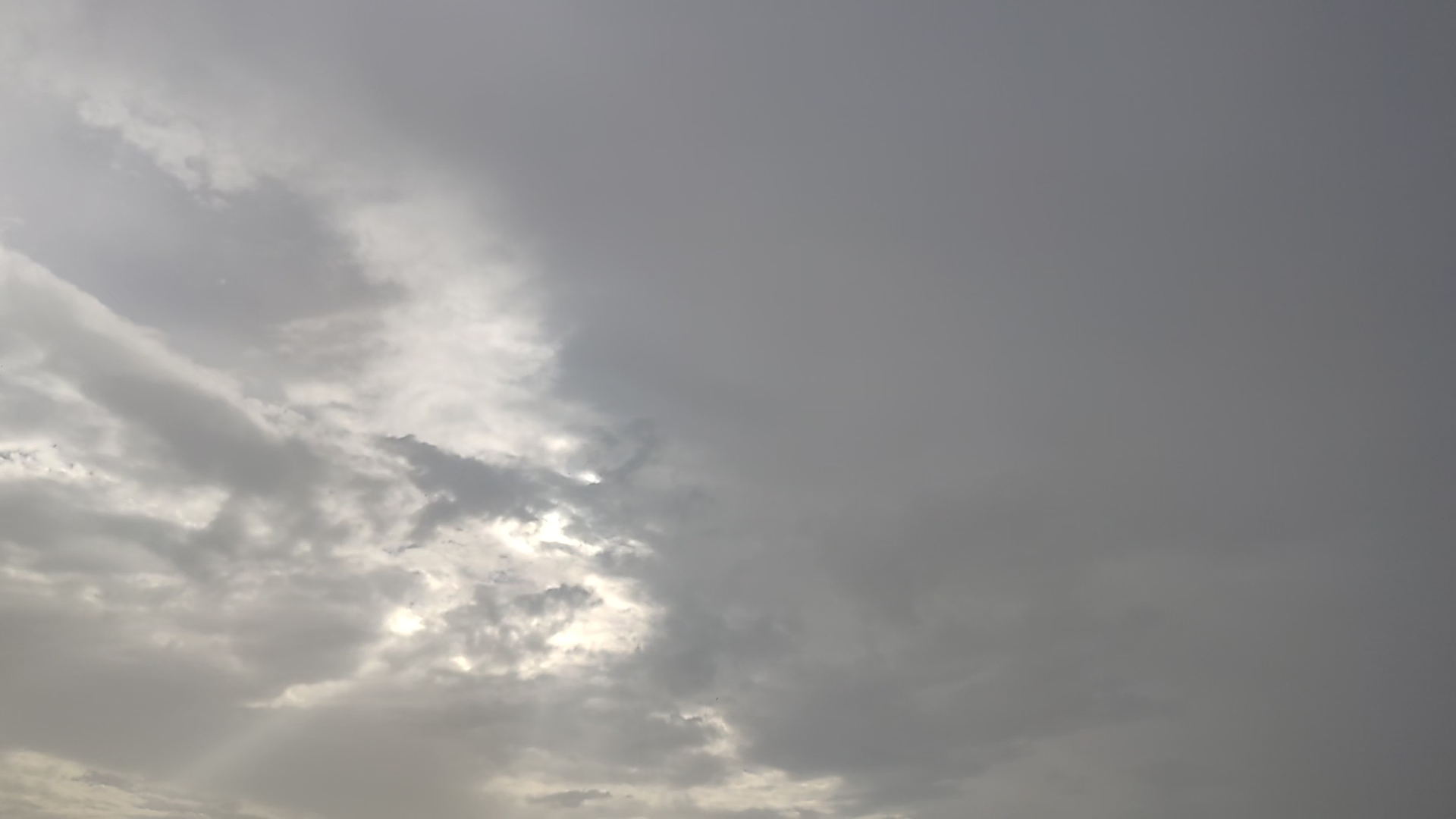 Dark clouds over the Jaipur sky
