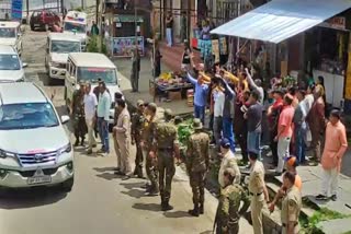 BJP SHOWN BLACK FLAG TO JAGAT NEGI