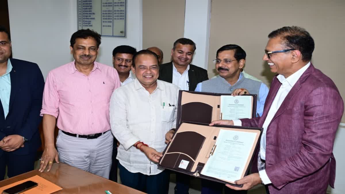 MoU signed with company in presence of Minister Dr Irfan Ansari to digitize healthcare system in Jharkhand