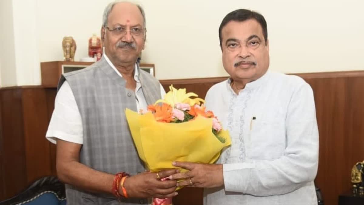 BRIJMOHAN MET UNION MINISTER