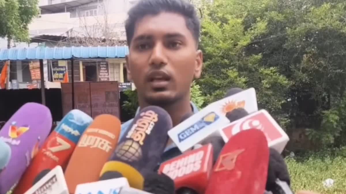 தஞ்சாவூர் இளைஞர் ஆகாஷ்