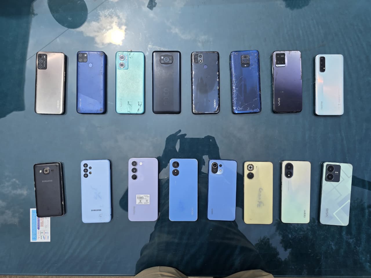 INDORE POLICE ARRESTED MOBILE THEFT
