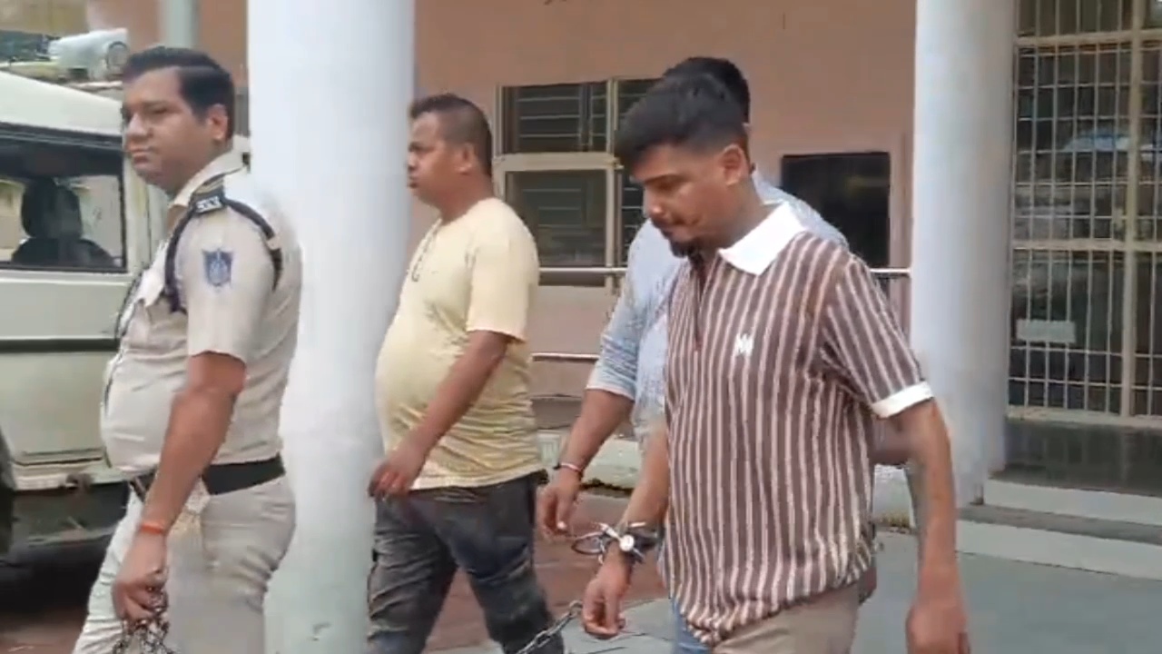 Jabalpur police arrest 2 criminals