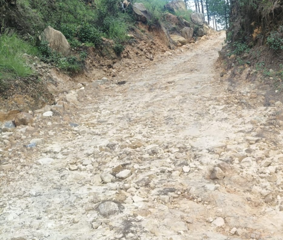Pithoragarh Bageshwar Road Problem