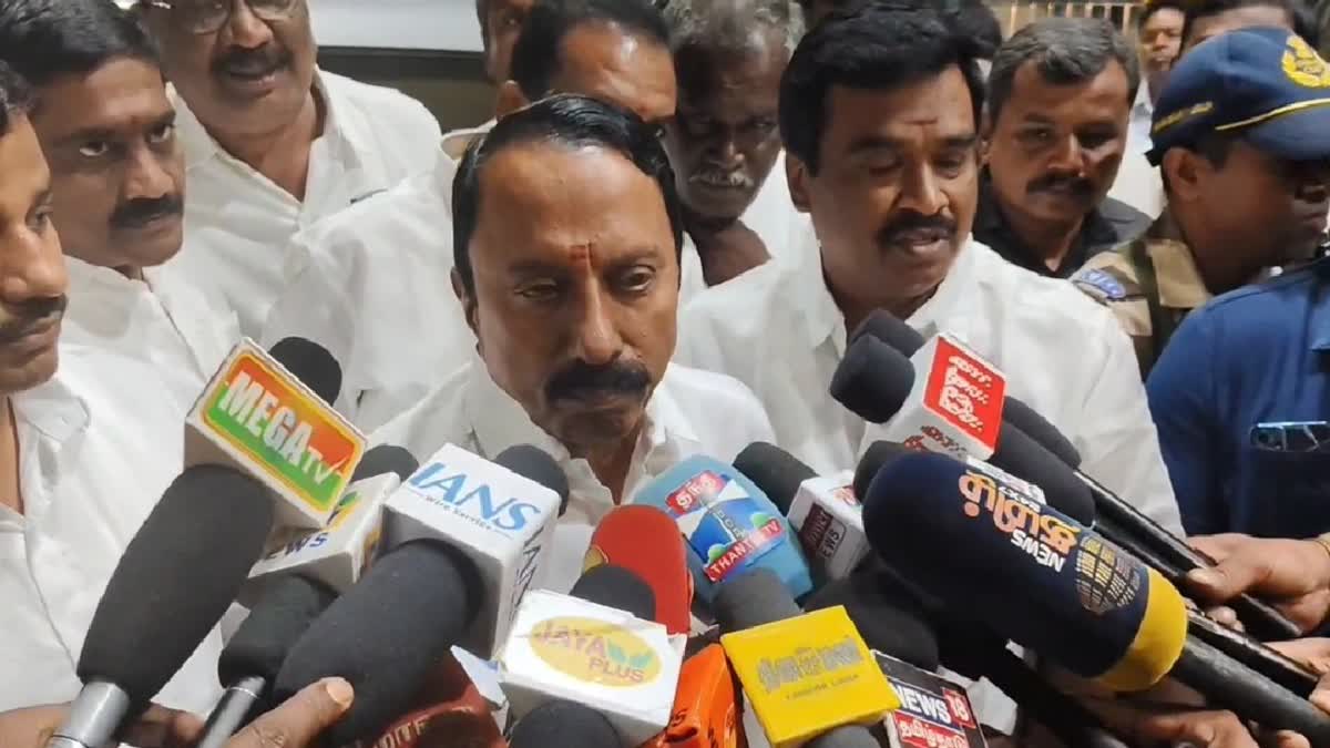 ''விஜய்யின் தவெகவில் இணைகிறீர்களா?'' - மறுப்பு தெரிவிக்காத செங்கோட்டையன்