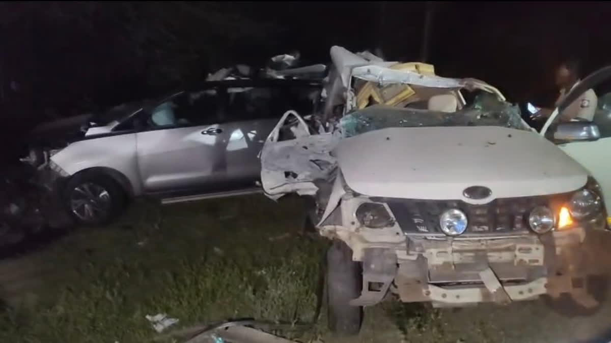 4 Women Among 9 Killed As Govt Bus Collides Head-On With Two Cars On ...