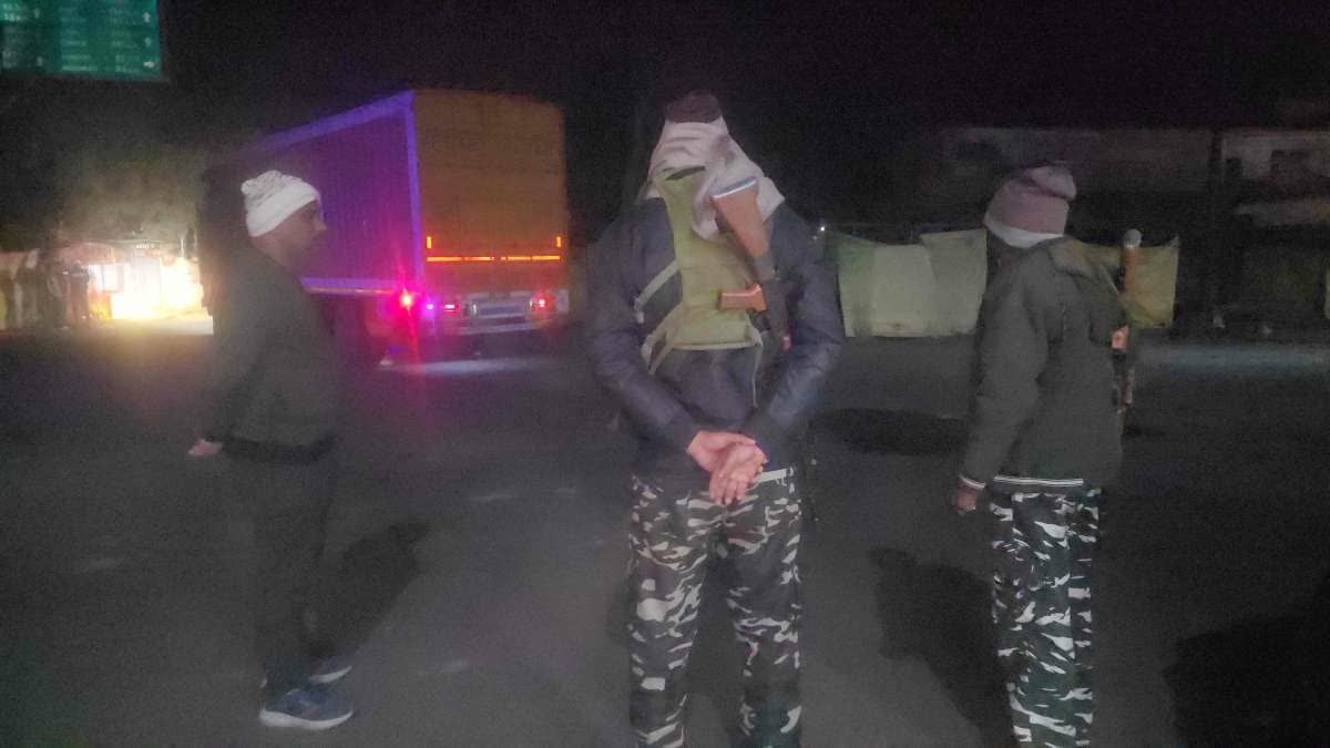 police-patrolling-in-giridih-against-criminals-people-urged-to-remain-vigilant