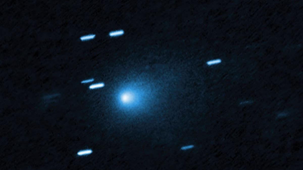 interstellar-comet-3i-slash-atlas-showed-unusual-jet-behavior-with-its-tail-pointing-towards-the-sun