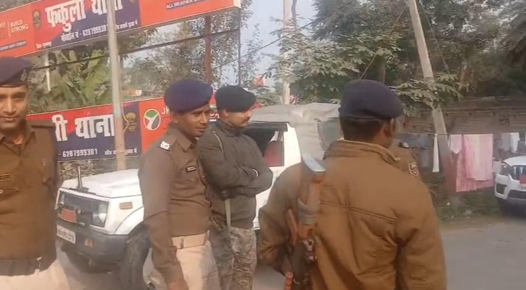 TRUCK LOOT in Muzaffarpur