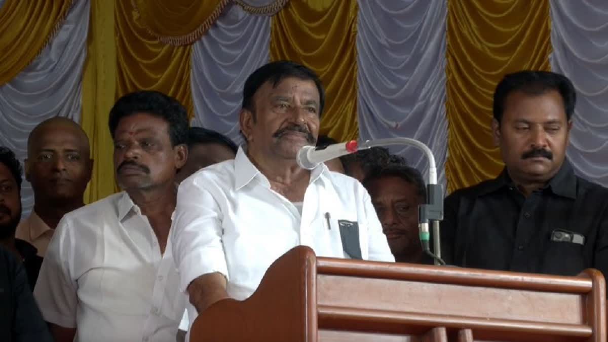 ஜெயலலிதாவிடம் கைகட்டி நின்றவர் தான் விஜய் - அமைச்சர் கே.என். நேரு விமர்சனம்