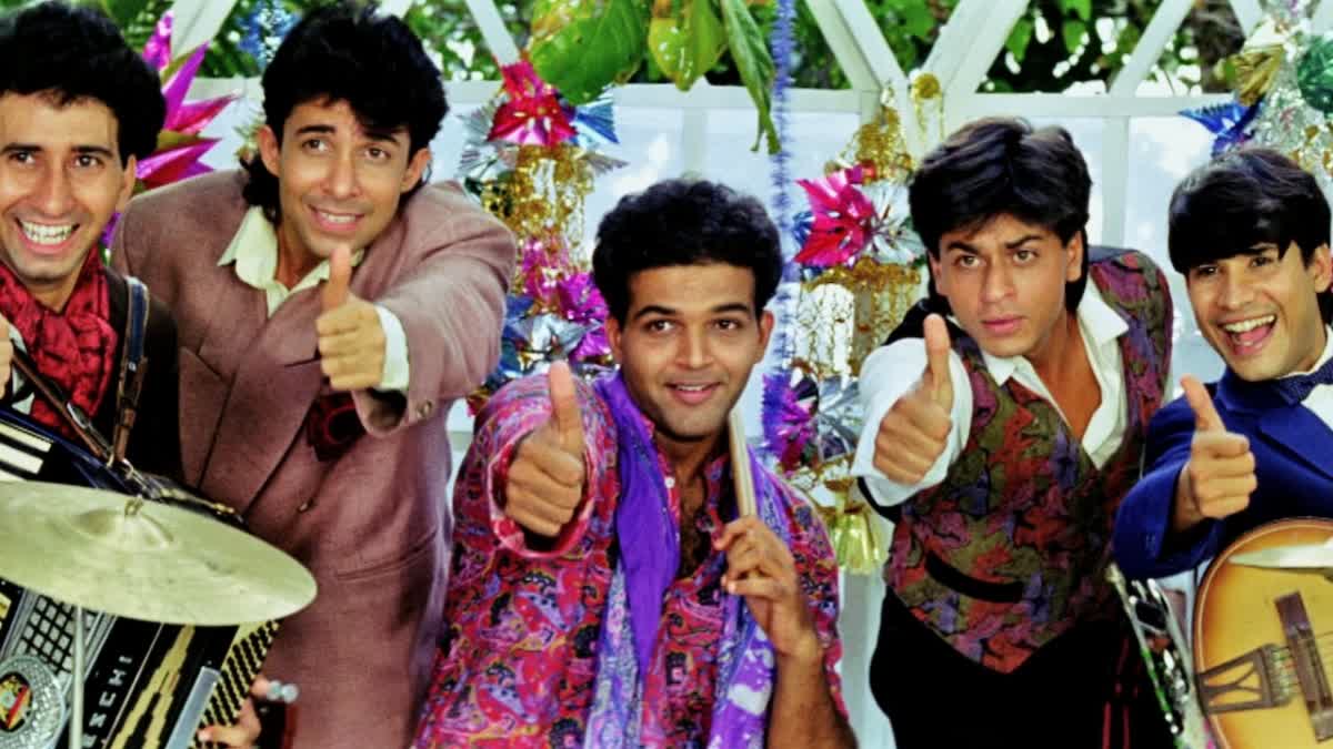 30 বছর আগের ছবি নিয়ে আবেগঘন শাহরুখ