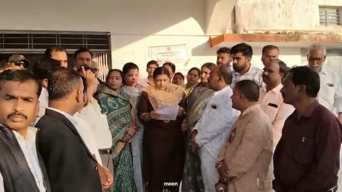 Yadav Ji Ki Love Story