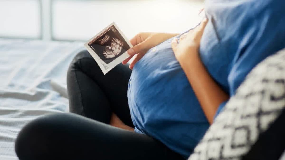 10 BOARD EXAM  MINOR GIRL GIVES BIRTH  STUDENT GIVES BIRTH DURING EXAM  LATEST NEWS IN MALAYALAM