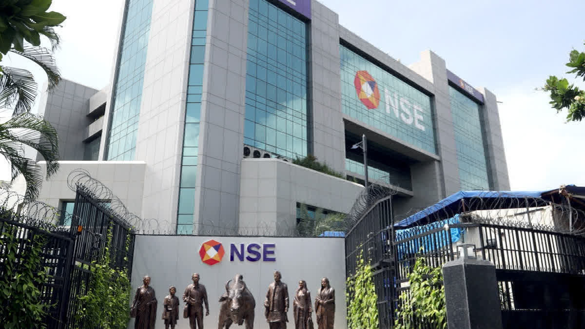 STOCK MARKET UPDATES  NSE NIFTY  BSE SENSEX  RUPEE EXCHANGE RATE TODAY