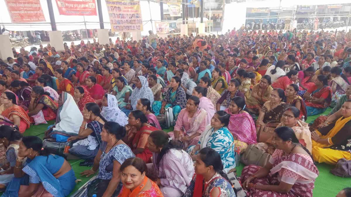 Mahasamund Anganwadi Strike