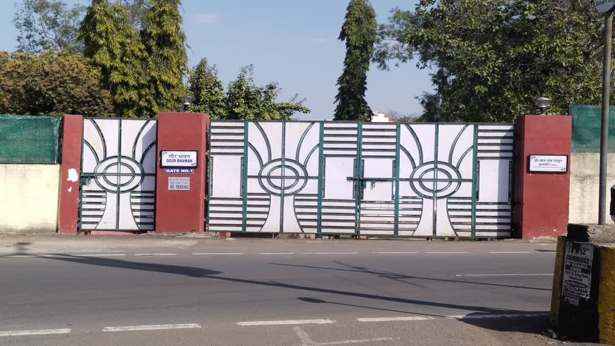 SAGAR VC BUNGALOW GARBAGE BURN