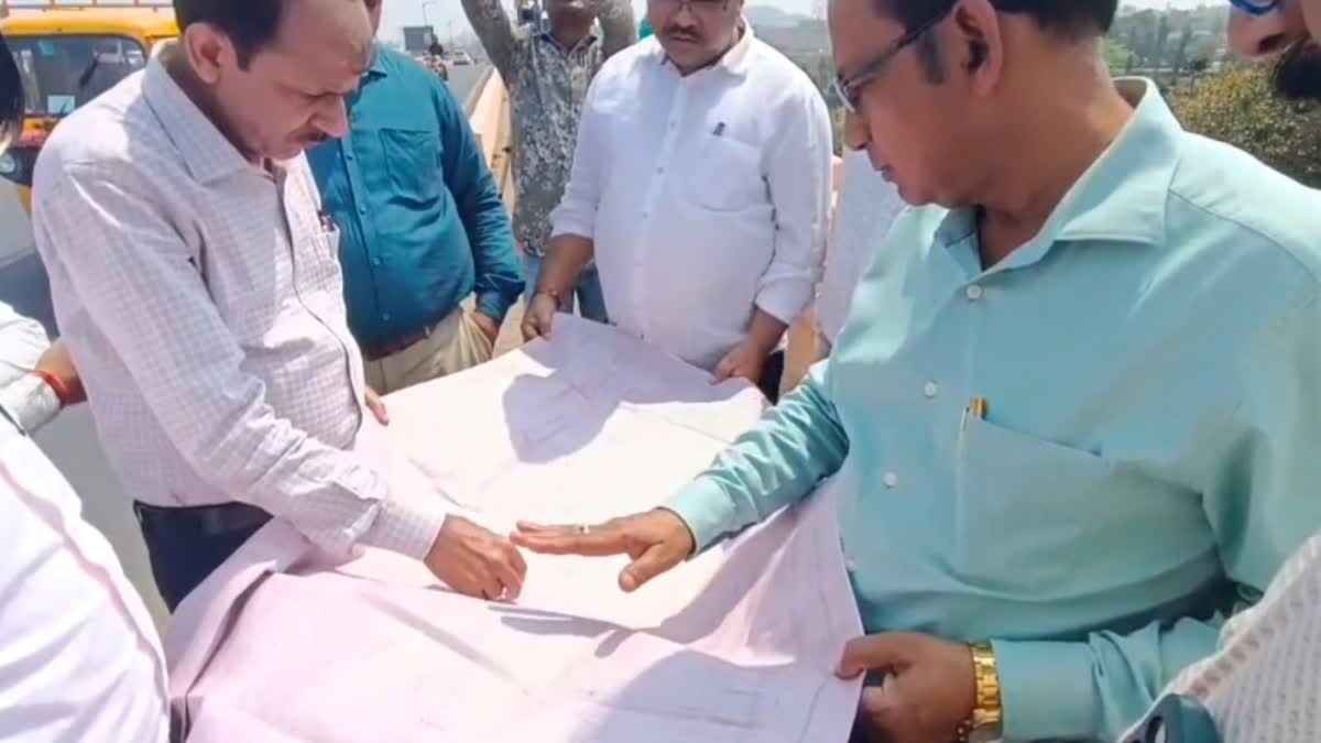 ହଳଦିଆପଦର ଓଭରବ୍ରିଜରେ କ'ଣ ରହିଛି ତ୍ରୁଟି, ଅନୁଧ୍ୟାନ କଲେ ରାଜ୍ୟ ପୂର୍ତ୍ତ ବିଭାଗର ବୈଷୟିକ ଟିମ୍