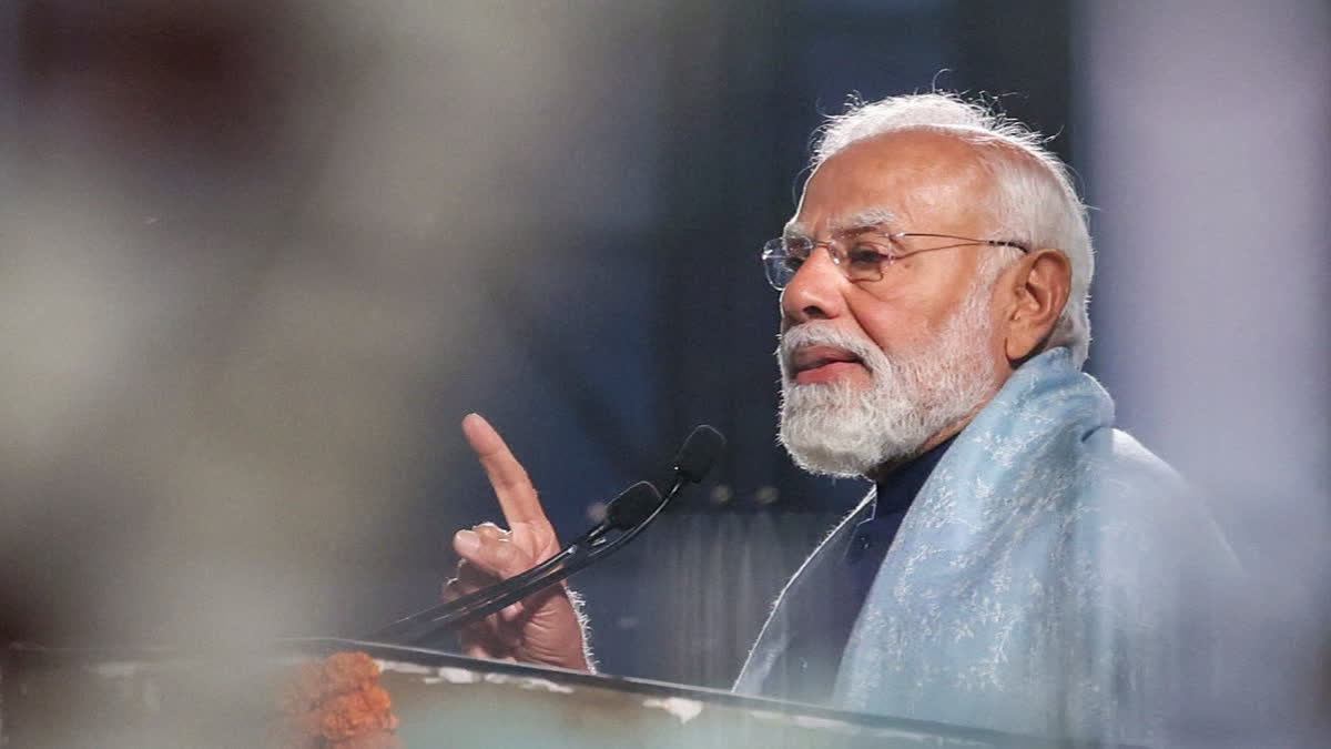 आठवीच्या सामाजिक शास्त्राच्या पाठ्यपुस्तकावरून टीकेचा भडिमार, पंतप्रधान कार्यालय 'एनसीईआरटी'वर नाराज पंतप्रधान नरेंद्र मोदी