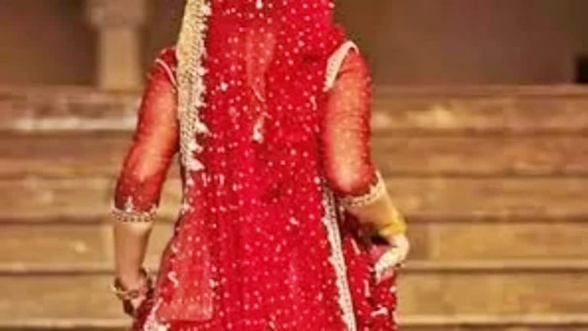 wedding party hostage