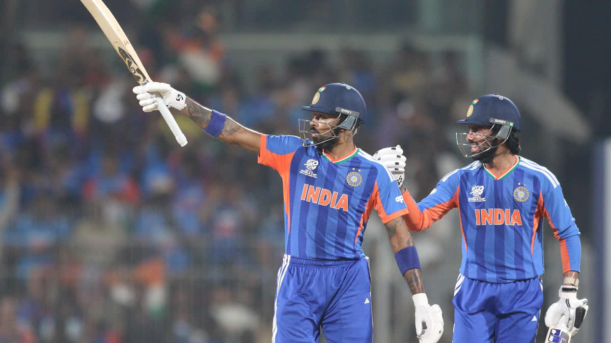 ஹர்திக் பாண்டியா அதிரடி அரைசதம்