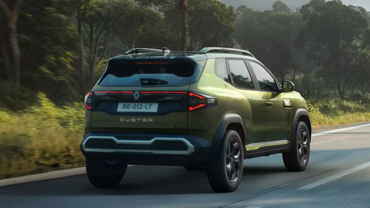 2026 Renault Duster Rear Profile