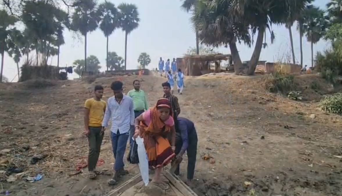 Villagers have no choice but to cross Sakri River for daily essesntials and medical needs.