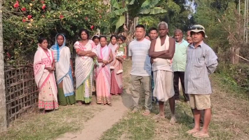 Khowang deprived village