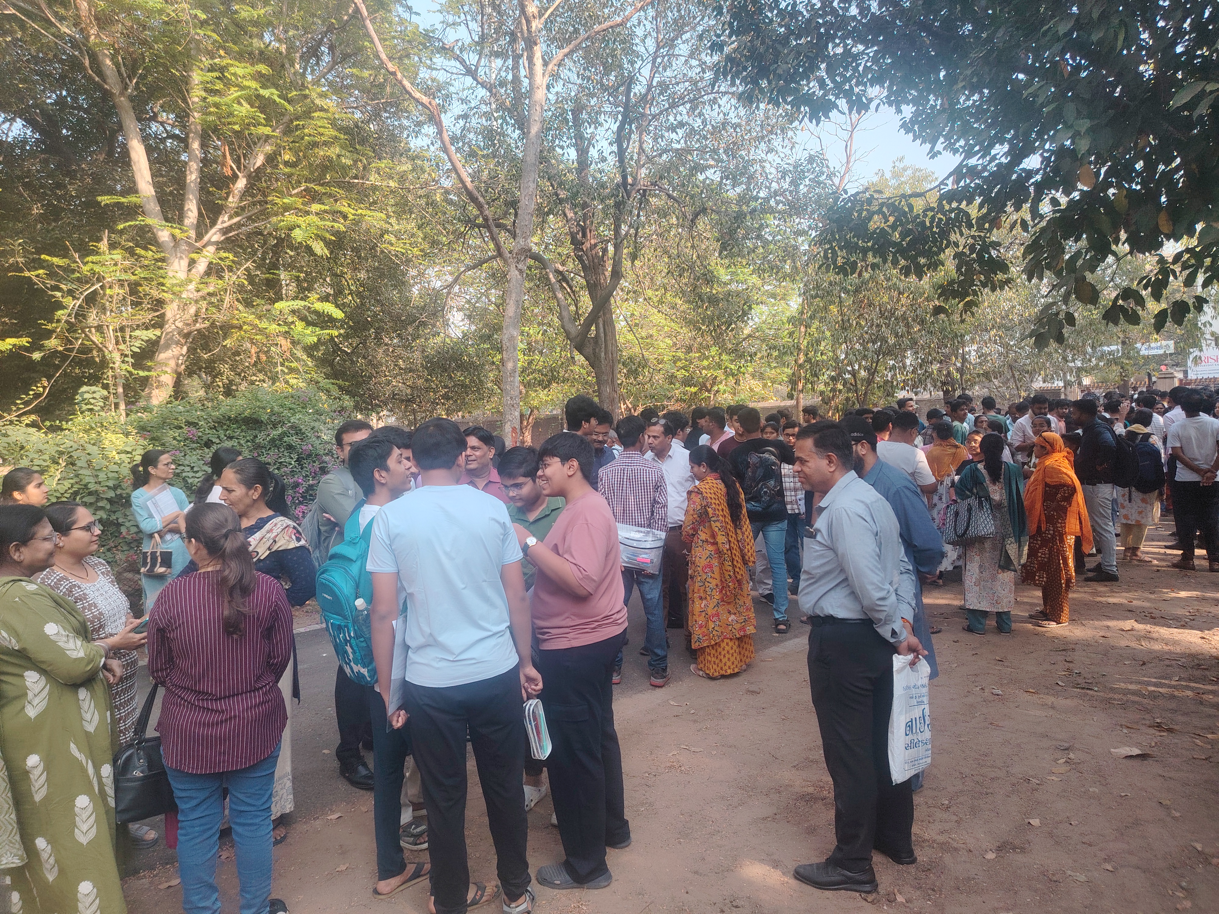 ધોરણ 10 અને 12ની પરીક્ષા શરૂ