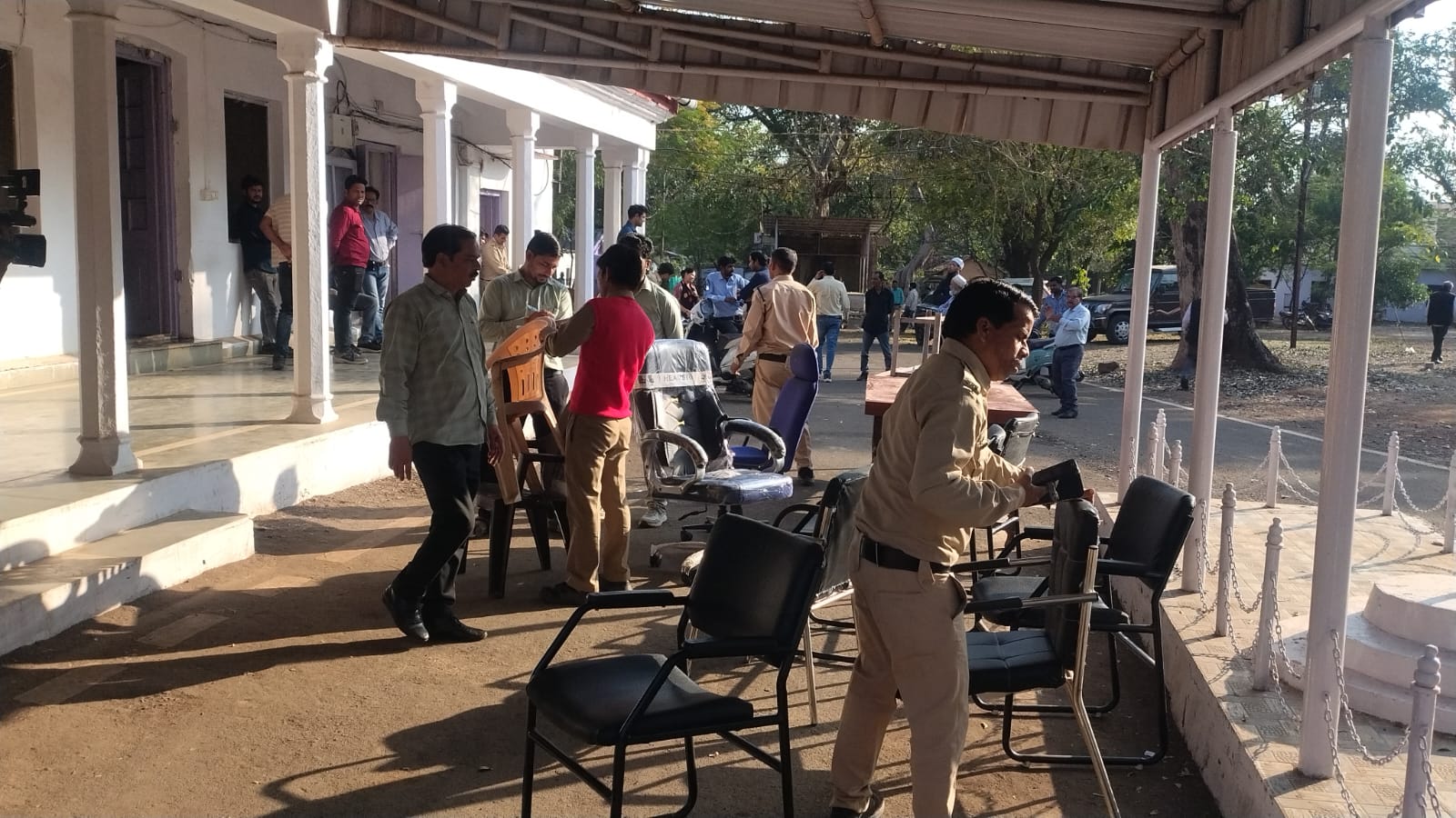 GUNA PWD OFFICE ITEMS KURKI