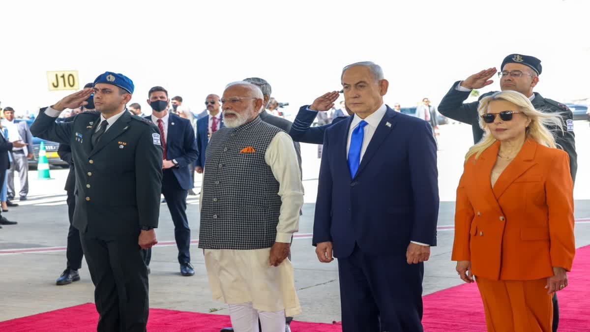 PM Modi visits Israel Modi awarded 'Speaker of the Knesset Medal' Urdu News