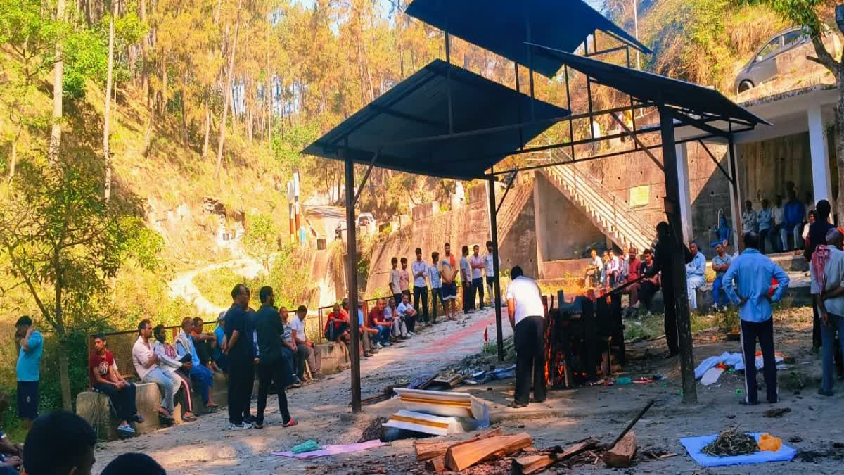 अमन का हुआ अंतिम संस्कार