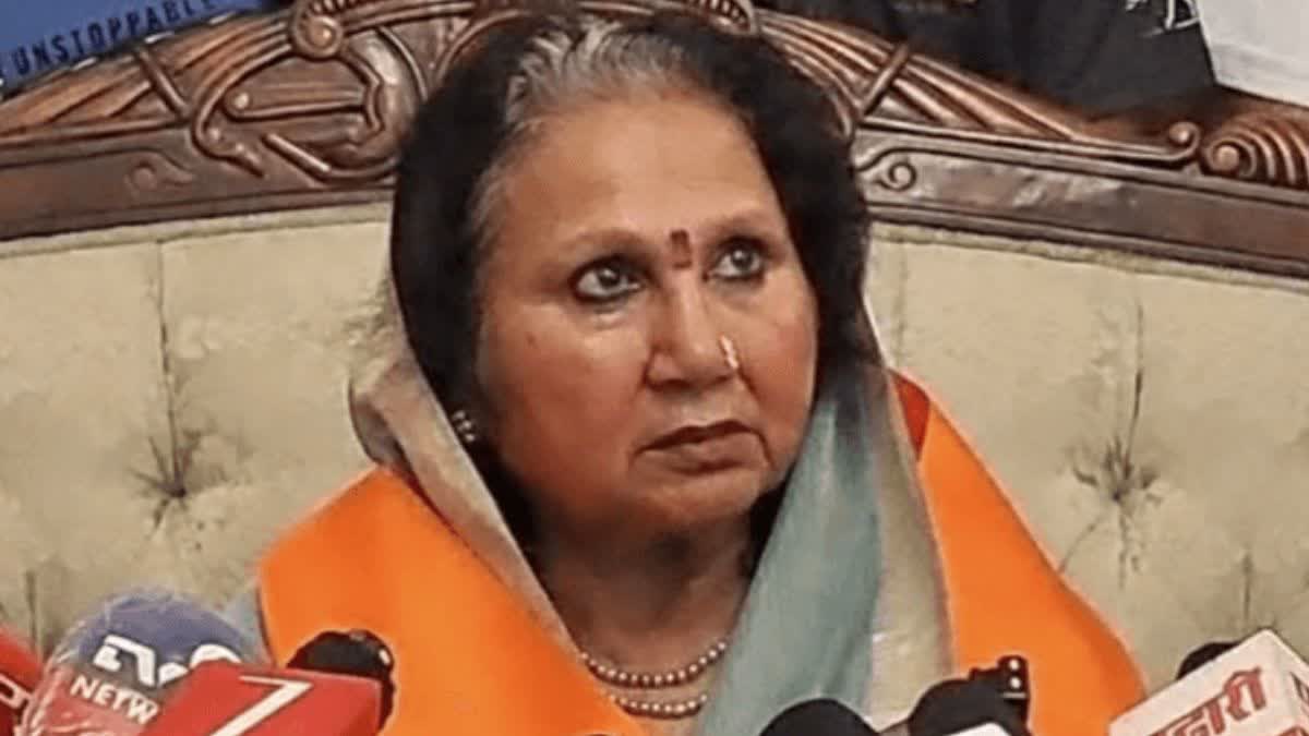 अभ्यासक्रमातून मराठा साम्राज्याचा नकाशा वगळल्यानं राजमाता कल्पनाराजे ...
