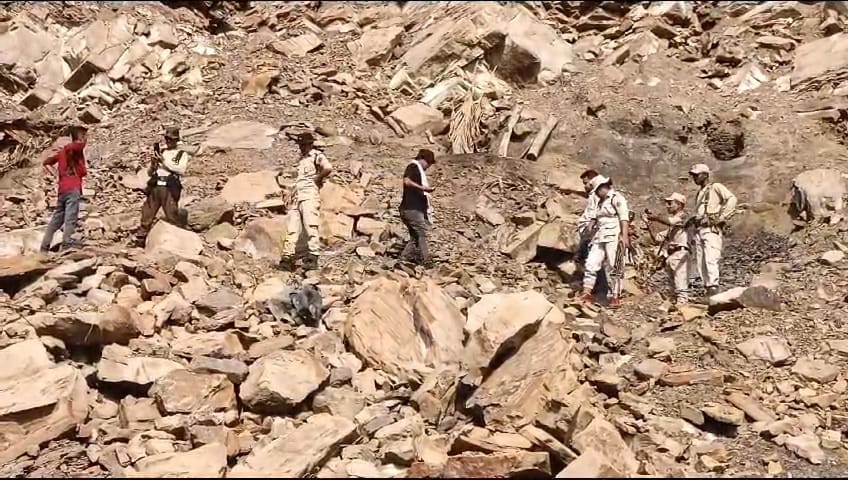 Workers die in illegally operated coal mine mishap in Patkai