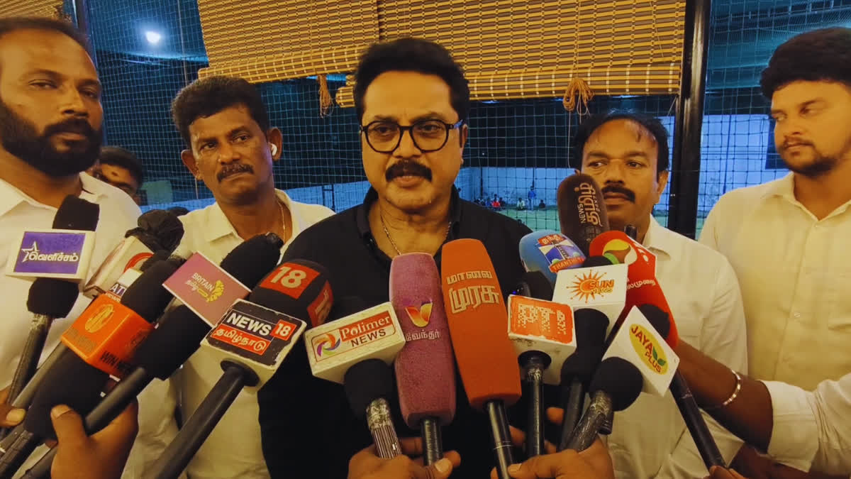 நடிகர் சரத்குமார்