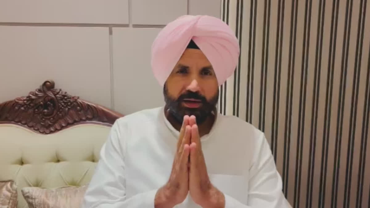 ਰਾਜਾ ਵੜਿੰਗ ਦੇ ਵਿਵਾਦਿਤ ਬੋਲ ? SC ਕਮਿਸ਼ਨ ਦੇ ਚੇਅਰਮੈਨ 'ਤੇ ਭੜਕੇ ਵੜਿੰਗ, ਕਿਹਾ ਤੁਹਾਡੇ 'ਤੇ ਹੋਵੇ ਪਰਚਾ... Raja Warring audio viral