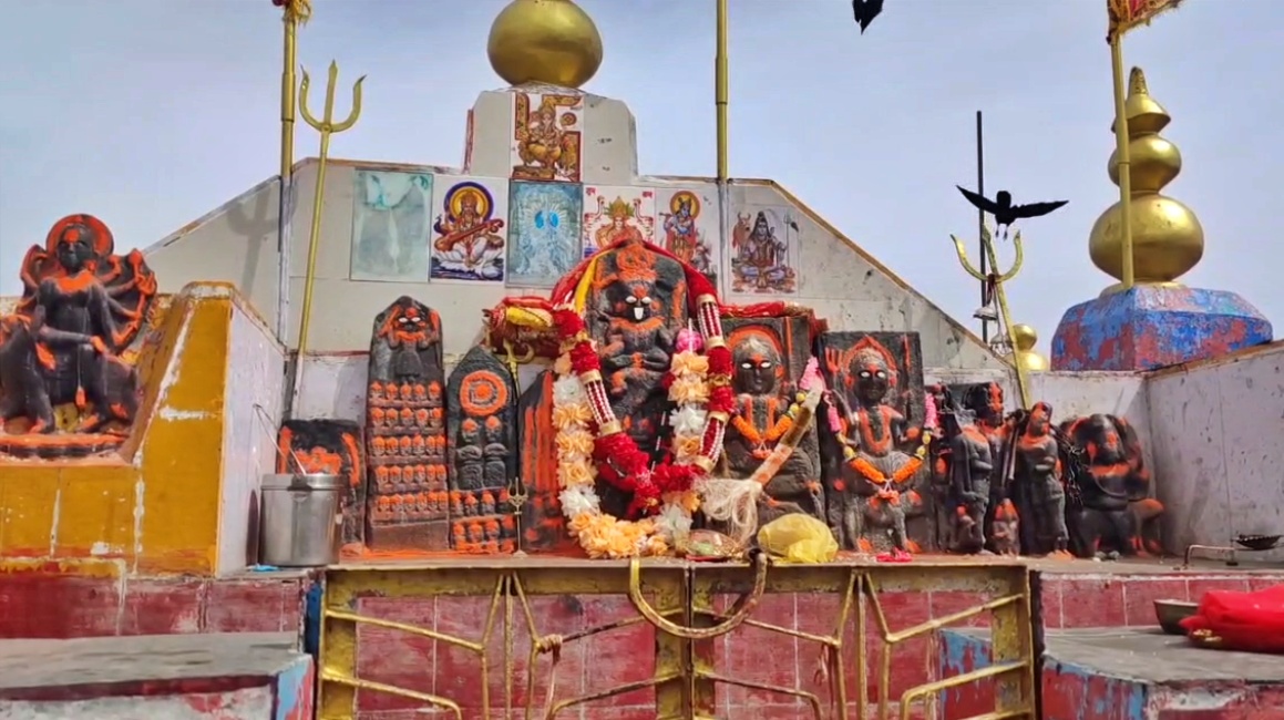 Mata Shikari Devi Temple in Seraj