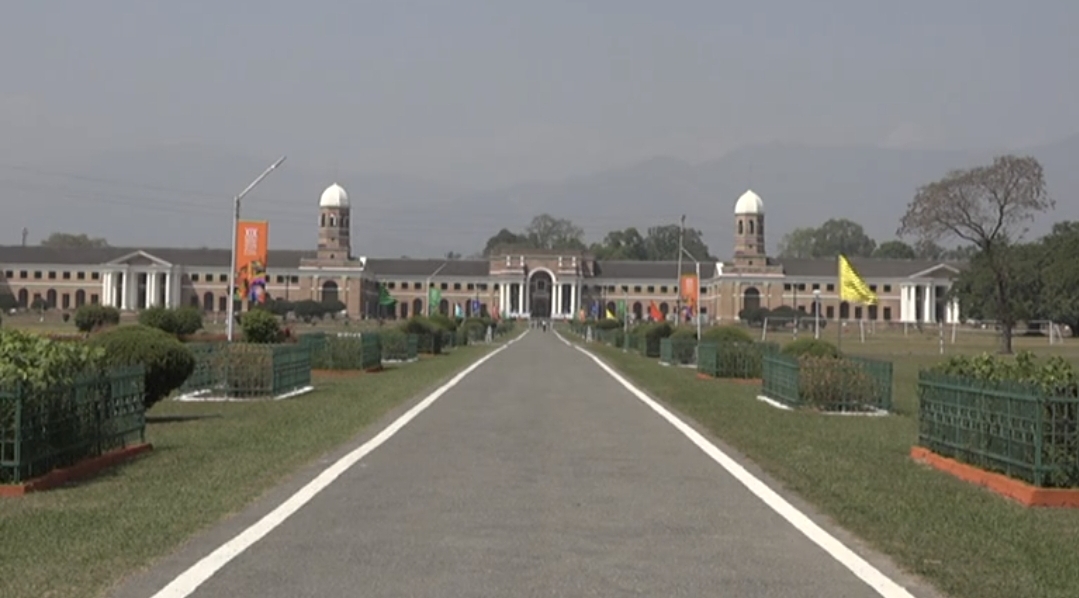 FRI OPENS FOR TOURISTS