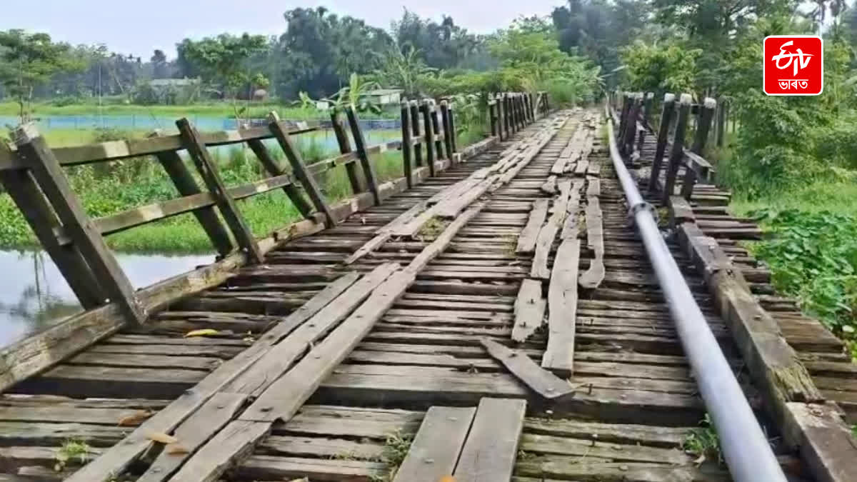 DILAPIDATED BRIDGE IN KALGACHIA