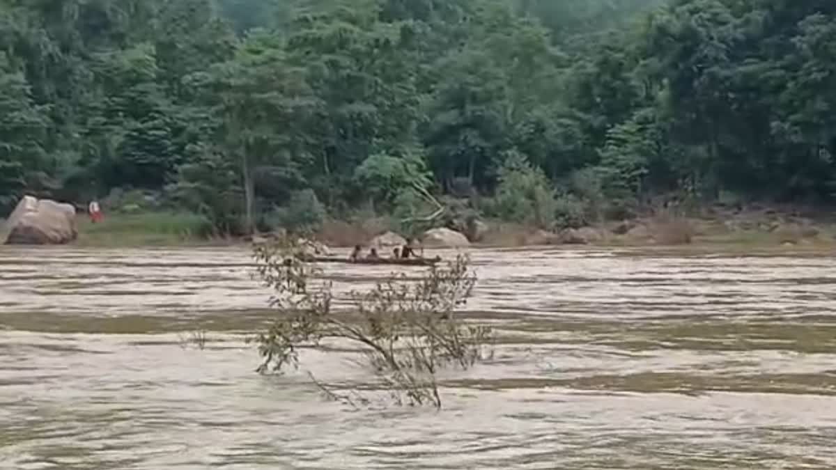 Boat capasized