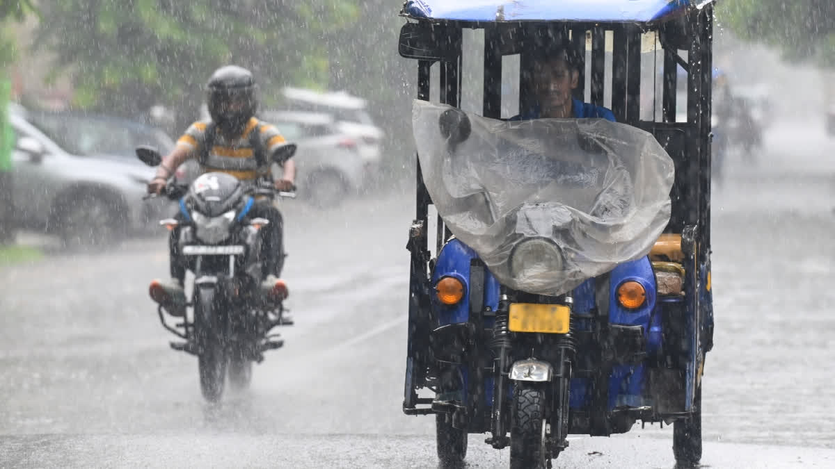 Low pressure area formed in Bay of Bengal is active: Due to which, rainfall will increase from today
