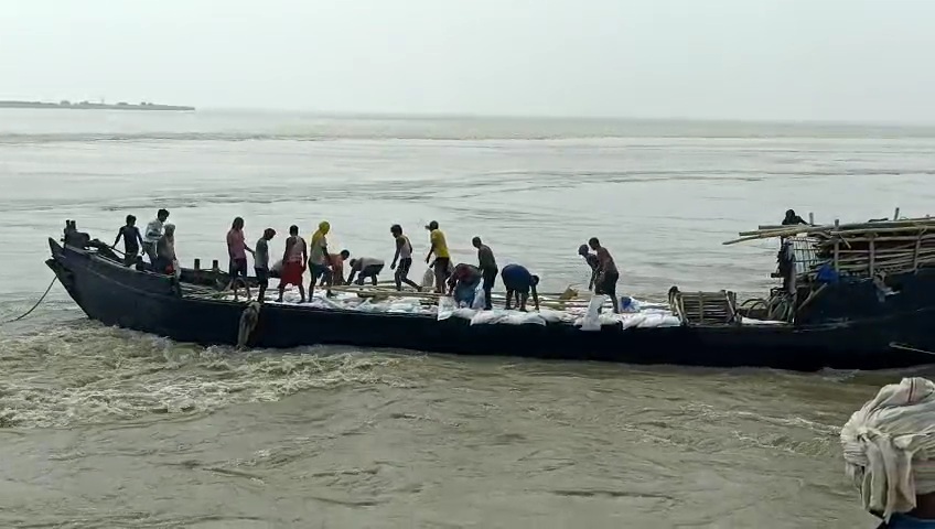 Boat Capsized In Bhagalpur