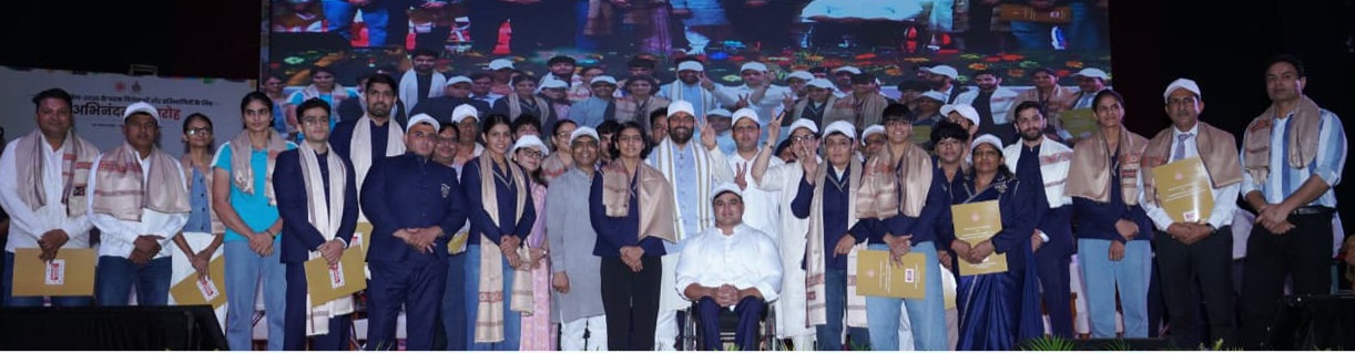 Chief Minister Nayab Singh Saini felicitated Commonwealth Games medalists and participants in Panchkula
