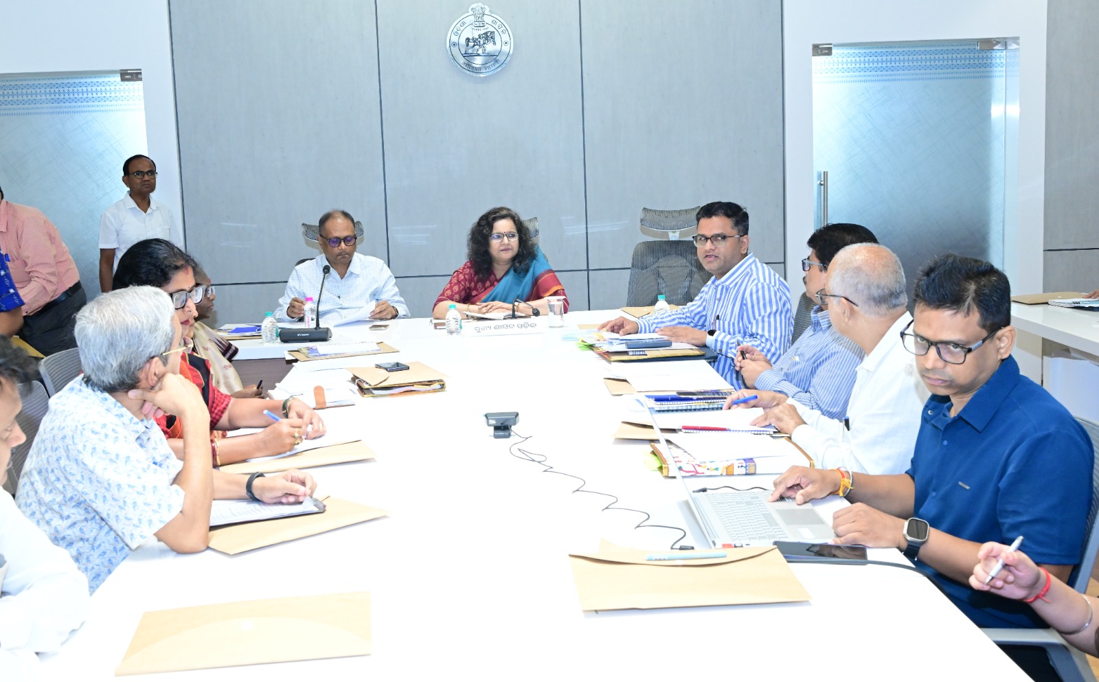 guideines of godavarish mishara adarsh primary school scheme to be changed