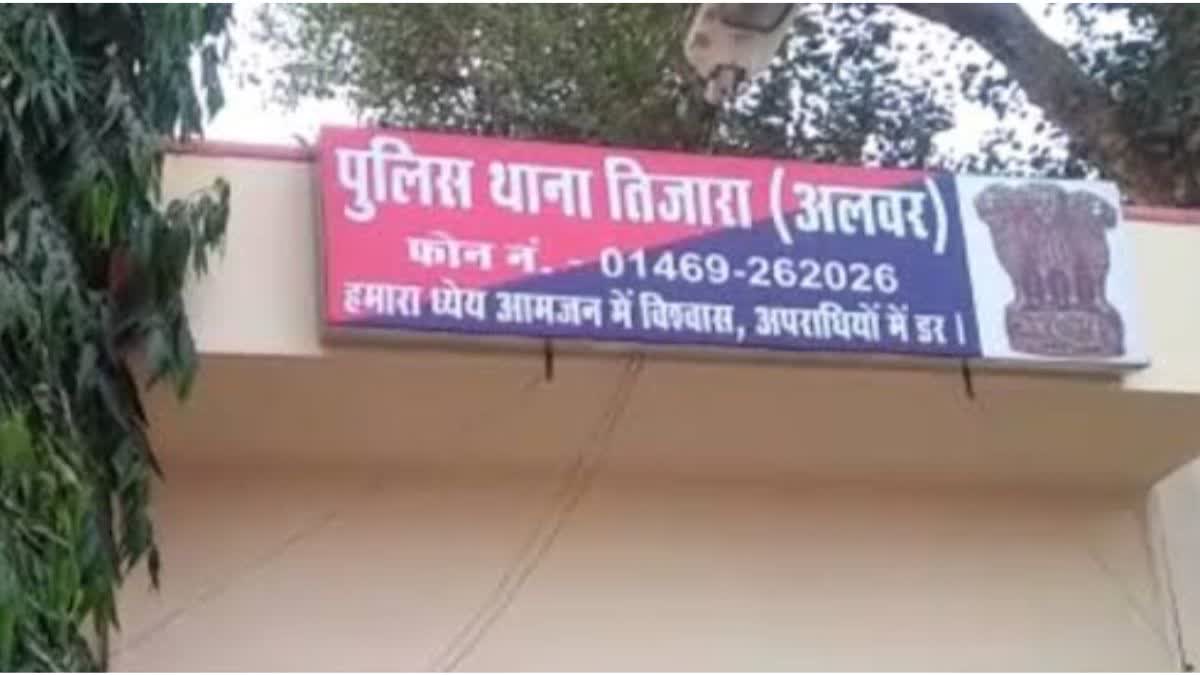 दो साल के बेटे की हत्या कर खुद पर किया हमला
