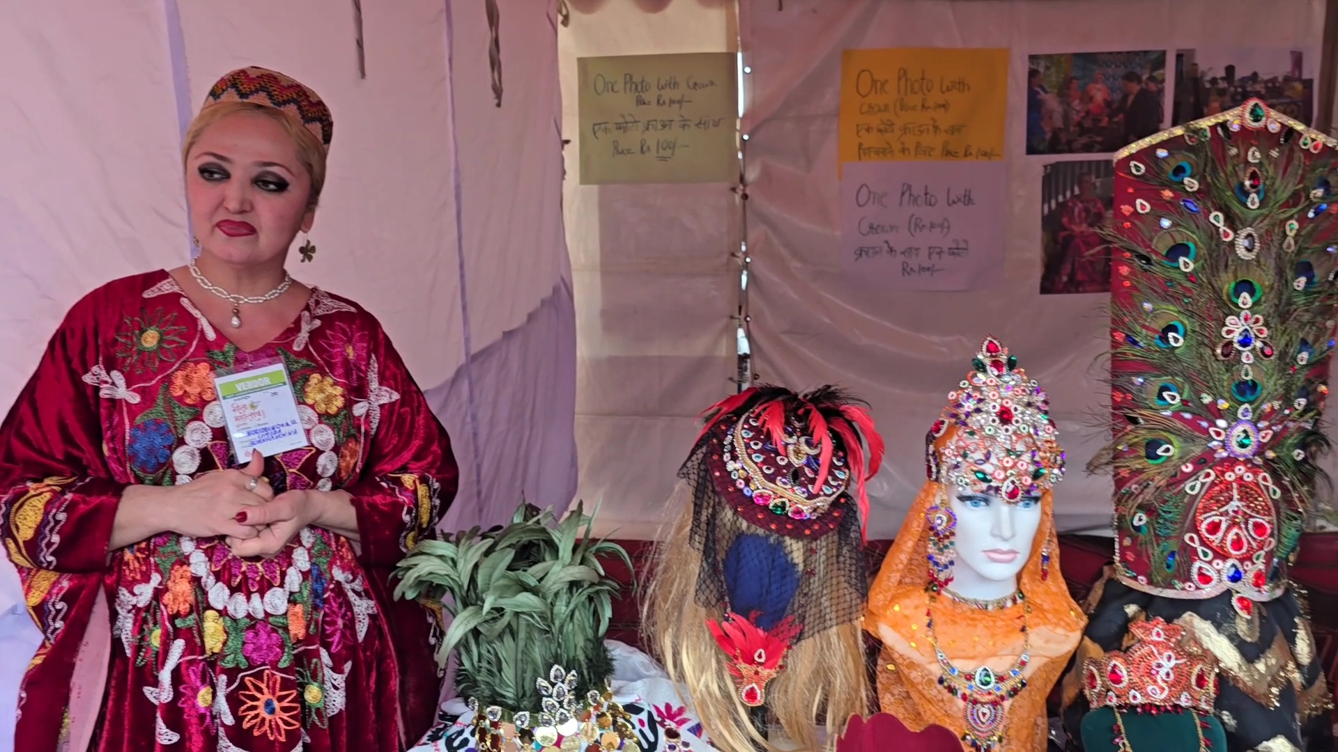 craftsmanship of artisans from other countries is attracting people at the International Geeta Mahotsav 2025