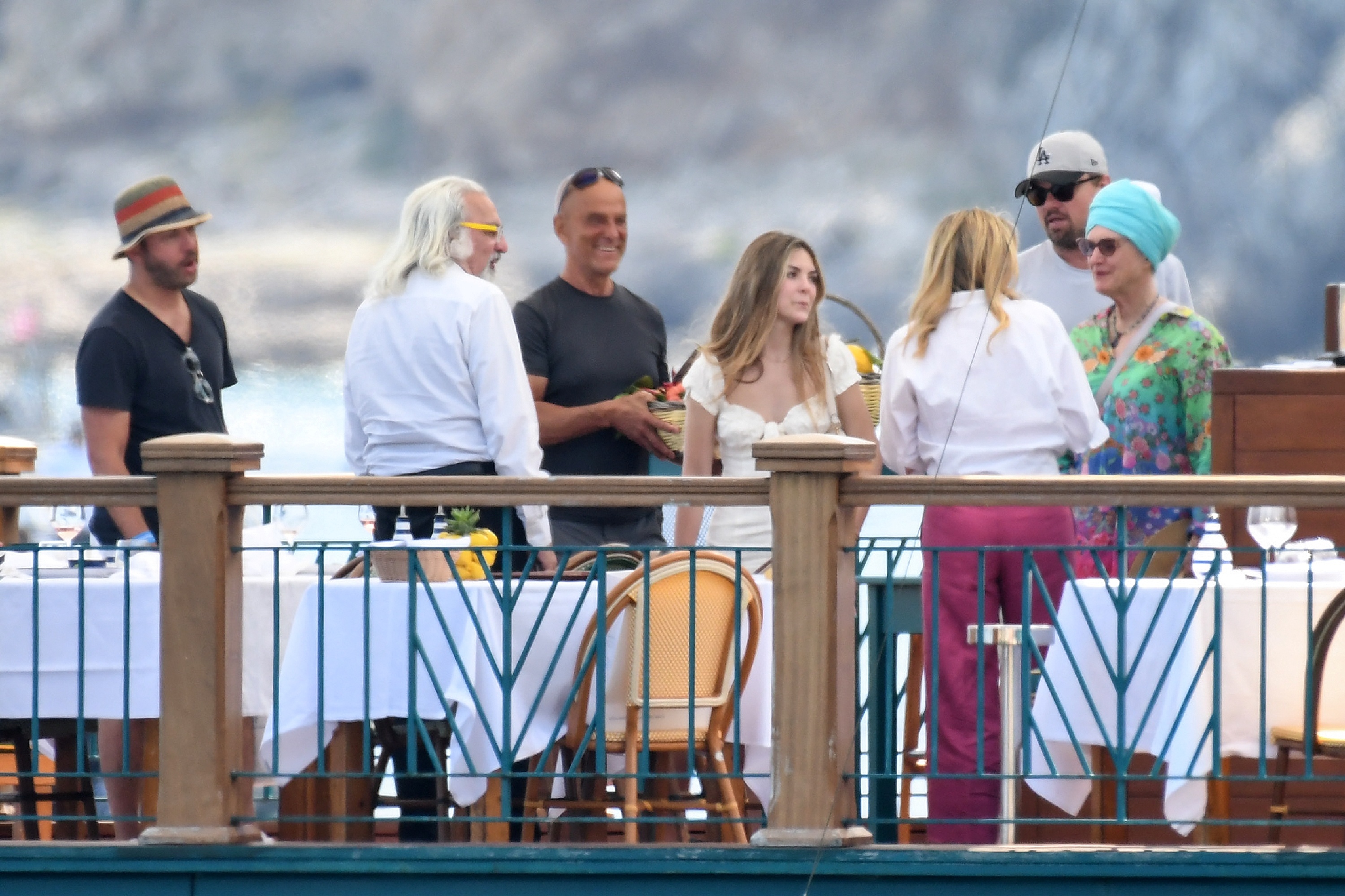 When Brad Pitt Mistook Leonardo DiCaprio's Father And Stepmom Extras On Once Upon A Time In Hollywood Set