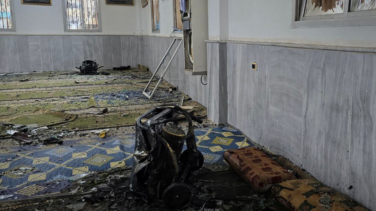 Deadly Blast Hits Mosque In Alawite Area Of Syria's Homs