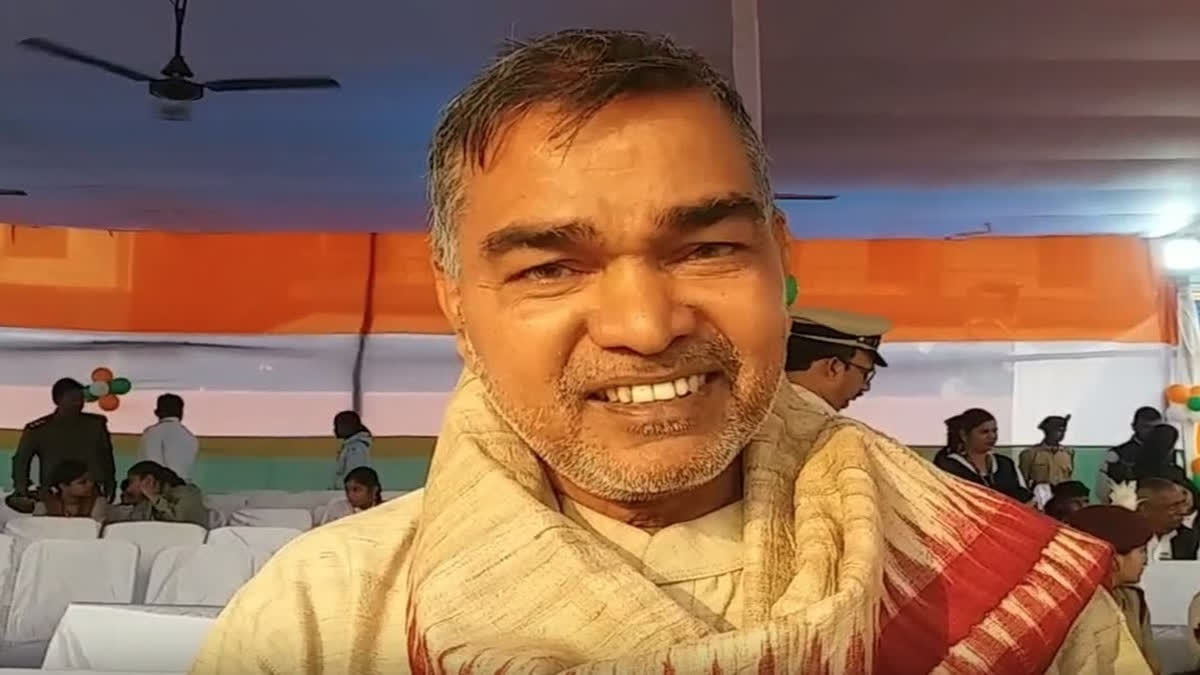 Devoted To Bandha Art: Tracing Odisha Artisan Sarat Kumar Patra’s Padma Shri Journey
